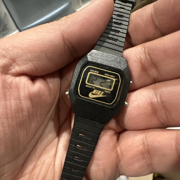 Antique Vintage Nike Digital Watch 1990s Black Gold Swoosh Mint New Battery Rare